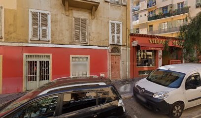 Enzo Gironi, Magasin d'Antiquités à Nice