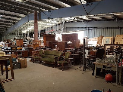 Brocantedubâtiment, Magasin d'Antiquités à Strasbourg