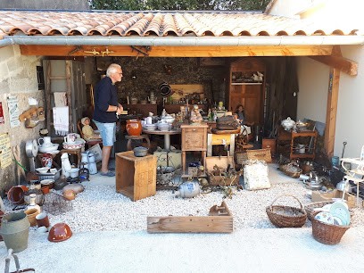 Antiquités brocante il y a belle lurette, Magasin d'Antiquités à Aubenas