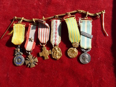 Curiosités Brocante, Magasin d'Antiquités à Évreux