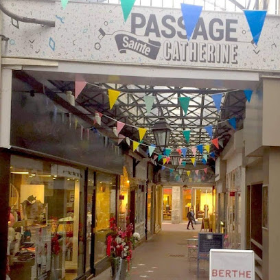 Des Pauses Thé Fripes Friperie à Saint-Étienne