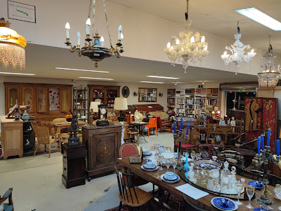 Brocante Second Life Magasin D'antiquités à Yffiniac