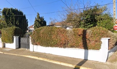 Patrick Wilson Antiques, Magasin d'Antiquités à Andrésy