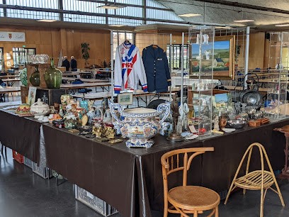 Le p'tit Grenier, Magasin d'Antiquités à Colembert