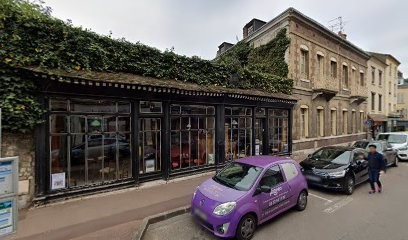 Castreau Jean, Magasin d'Antiquités à Vernon