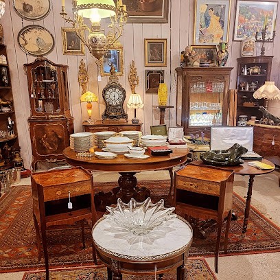 Renner François, Magasin d'Antiquités à Velars-sur-Ouche