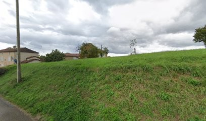 Gros Jean-Pierre, Magasin d'Antiquités à Verjon