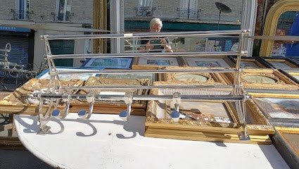 Galerie Cristo, Magasin d'Antiquités à Saint-Ouen