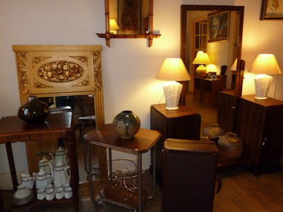 Antiquités - Brocante, Magasin d'Antiquités à Saint-Pourçain-sur-Sioule