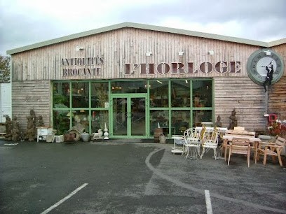 A L'Horloge Penchée, Magasin d'Antiquités à Mondeville