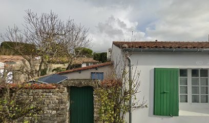 Le Bazar De Maé, Magasin d'Antiquités au Bois-Plage-en-Ré