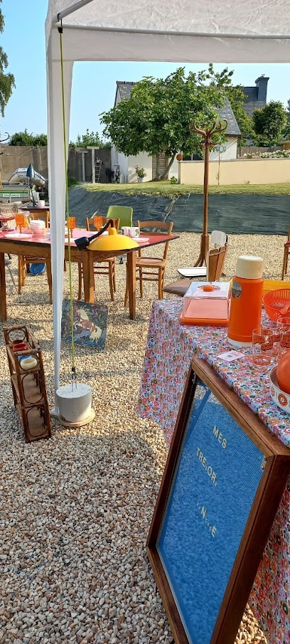 Brocante - Mes Trésors Vintage, Magasin d'Antiquités à Plestin-les-Grèves