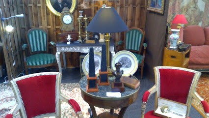 Souvenirs d'Autrefois, Magasin d'Antiquités à Orbec