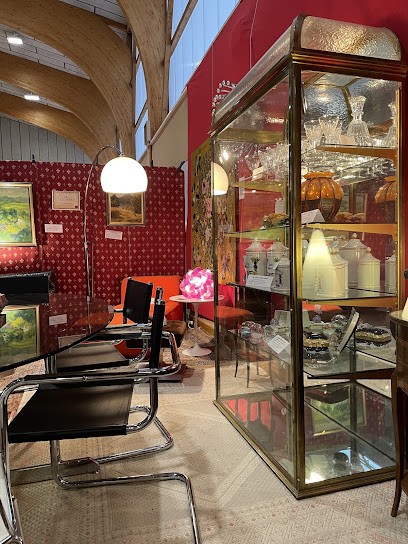 Antiquites La Licorne, Magasin d'Antiquités à Clermont-Ferrand