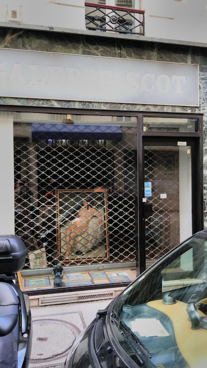 Galerie Scot, Magasin d'Antiquités à Paris 08