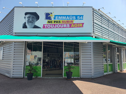 "Magasin" Emmaüs 54 Luneville Magasin De Seconde Main à Lunéville