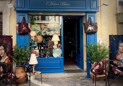 l'Heure Bleue Aigues Mortes, Magasin d'Antiquités à Aigues-Mortes