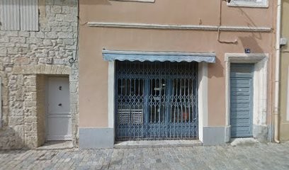 Choux Mireille, Magasin d'Antiquités à Aigues-Mortes