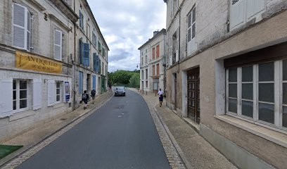 Boussarie henri, Magasin d'Antiquités à Brantôme en Périgord