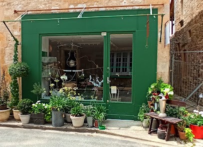 Atelier Charmant, Magasin d'Antiquités à Monpazier