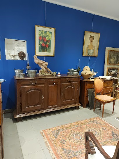 La Belle Poule Antiquités, Magasin d'Antiquités à Semur-en-Auxois