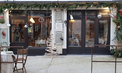 Made In Brocante, Magasin d'Antiquités à Aurignac