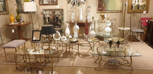 Viglione Nicolas, Magasin d'Antiquités à Montpellier