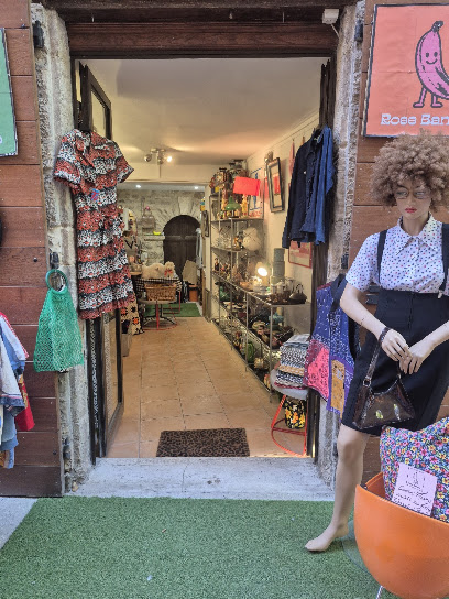 Boutique Vintage Rose Banane Friperie à Manosque