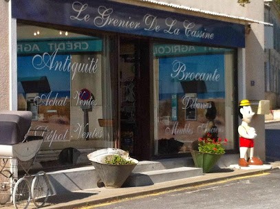 Le Grenier De La Cassine, Magasin d'Antiquités à Braud-et-Saint-Louis