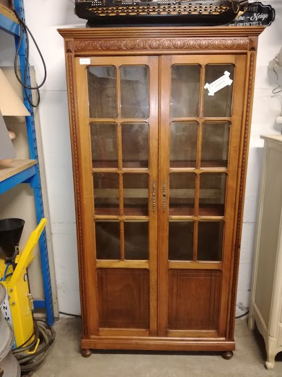 Le Grenier Grand-Mère, Magasin d'Antiquités à Saint-Gervais-la-Forêt