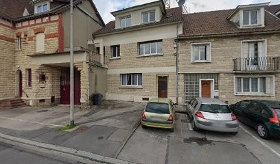 Aziz Ratiba, Magasin d'Antiquités à Creil