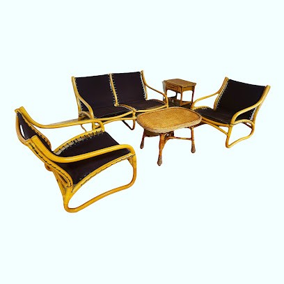 Au Palais Du Meuble, Magasin d'Antiquités à Changy