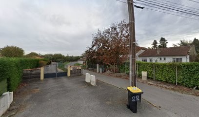 André Sans, Magasin d'Antiquités à Palaminy