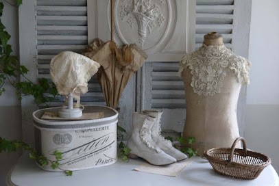 Atelier Cosy, Magasin d'Antiquités à Passy