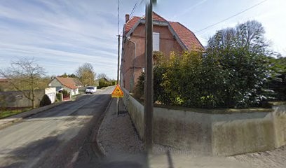 Josse Alexandre, Magasin d'Antiquités à Bouchavesnes-Bergen