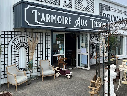 » L’armoire Aux Trésors « Antiquité Brocante Maupilier, Magasin d'Antiquités à Belz