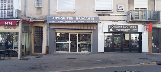 LA BONNE ADRESSE BROCANTE, Magasin d'Antiquités à La Seyne-sur-Mer