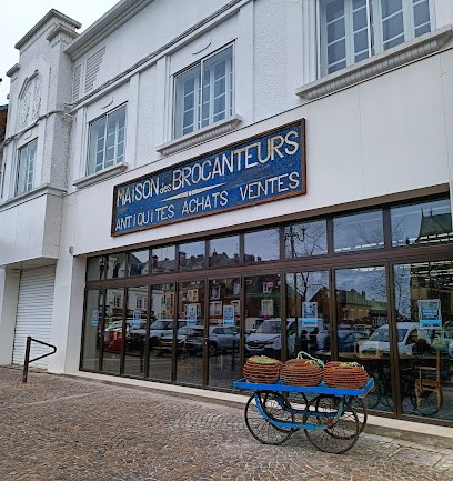La Maison des Brocanteurs, Magasin d'Antiquités à Péronne