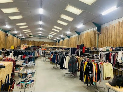 Communauté Emmaüs Les Essarts, Magasin de Seconde Main à Essarts en Bocage