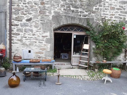 Brocante Cot, Magasin d'Antiquités à Pont-Croix