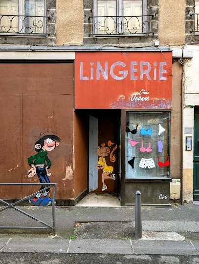 Objets d'Art, Magasin d'Antiquités à Clermont-Ferrand