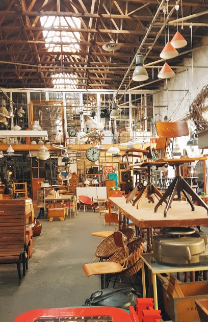 Les Brocanteurs Toulousains Magasin D'antiquités à Toulouse
