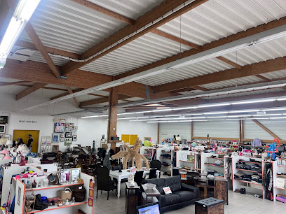Au Vide Grenier Montayral Magasin De Seconde Main à Montayral