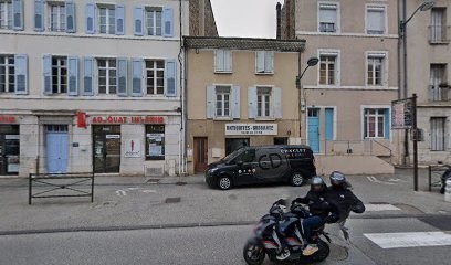 Millers Antiquités, Magasin d'Antiquités à Tournon-sur-Rhône