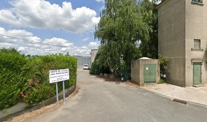 Societe Horticole Veron Et Fils, Magasin d'Antiquités à Avrainville