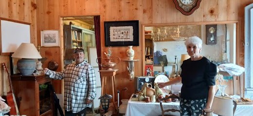 J'EAN GRANGE BROCANTE, Magasin d'Antiquités à Louvie-Juzon