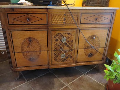 Achats De Meubles Et Objets Anciens, Magasin d'Antiquités à La Frette