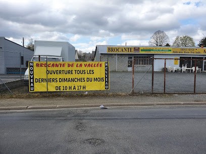 Brocante de la Vallée Vernantes, Magasin d'Antiquités à Vernantes