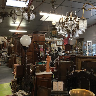 La Charrette Bleue - Belle brocante et antiquités, Magasin d'Antiquités à Vélines