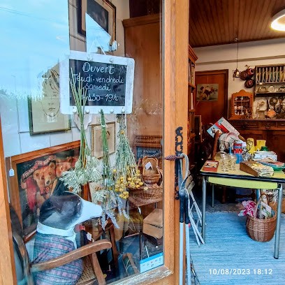 Le Passe Temps, Magasin d'Antiquités à Morzine
